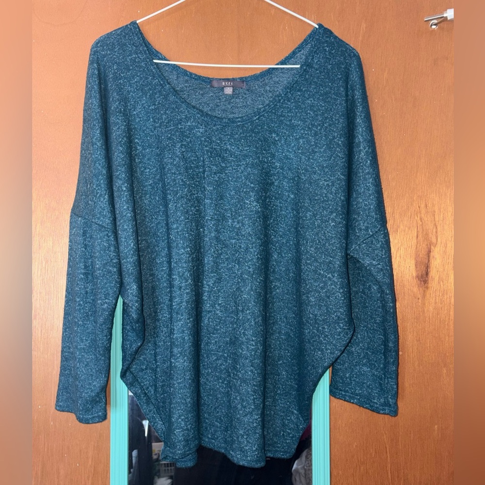 Long sleeve plush tee